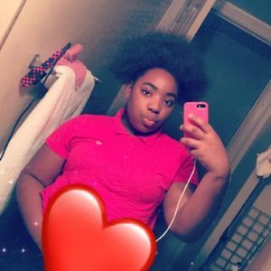 Meet your Posher, Johnisha